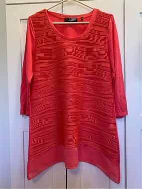 P. Luca Milano Medium Coral Tunic Top EUC Curved Hem 3/4 Sleeve Lagenlook
